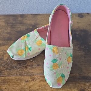 Toms Pineapple Print Women's Shoes - Cream and Pink